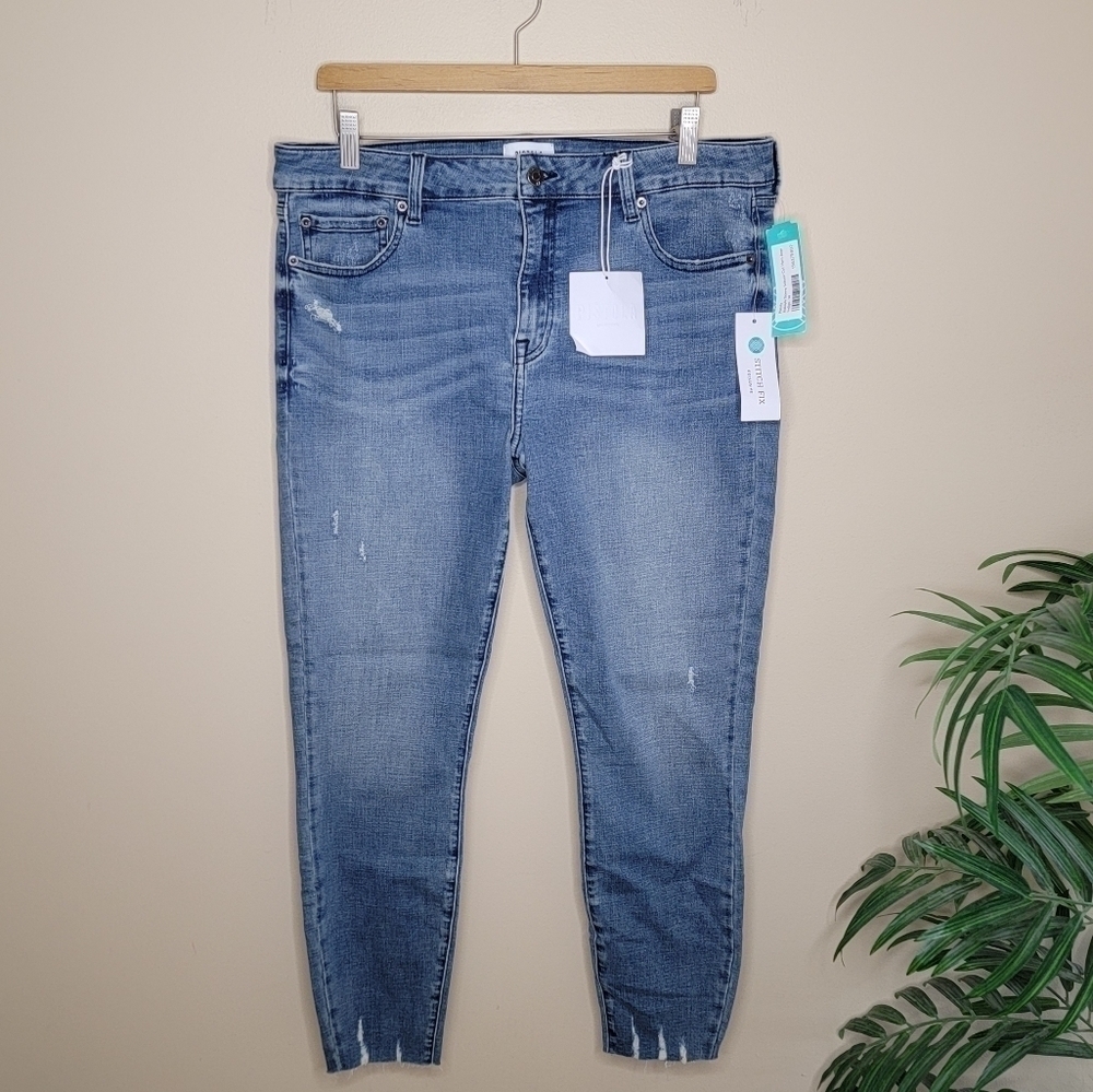 NWT Stitch Fix Pistola High Rise Makayla Skinny Scissor Cut Hem Jeans Size 32